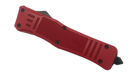 OTF Knives: Combining Practicality with Precision for Enthusiasts